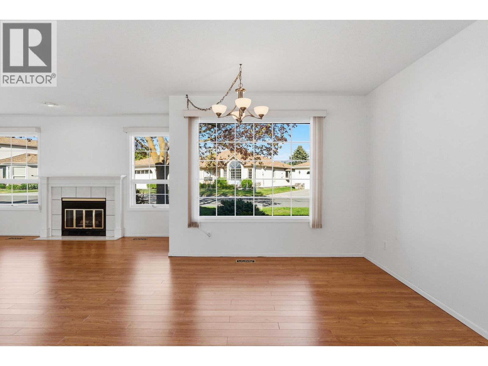 #36 1201 Cameron Avenue - 8