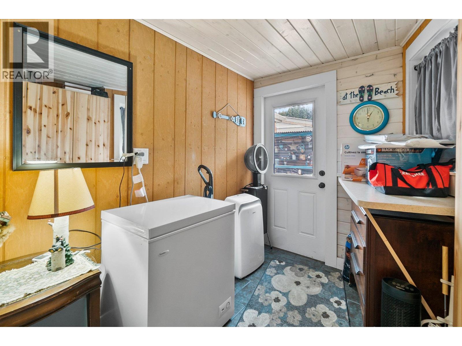 6 1383 Silver Sands Road, Sicamous