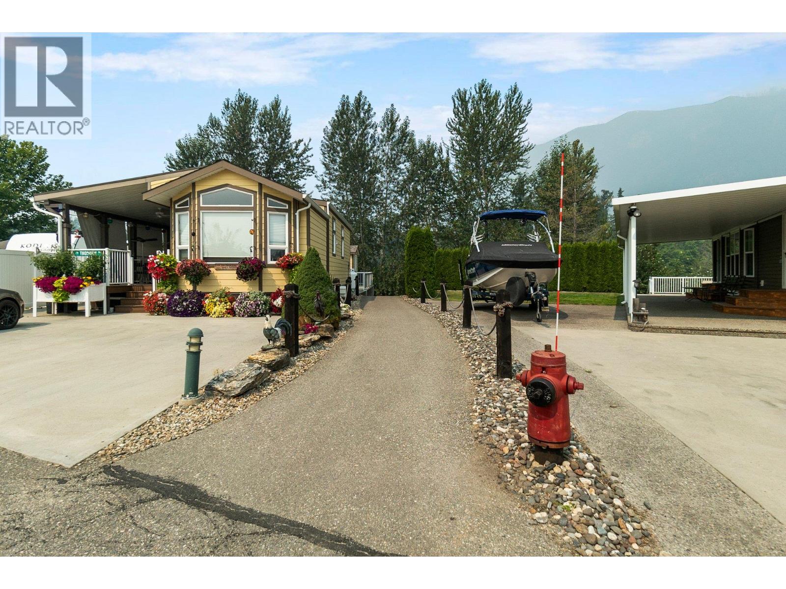 6 1383 Silver Sands Road, Sicamous