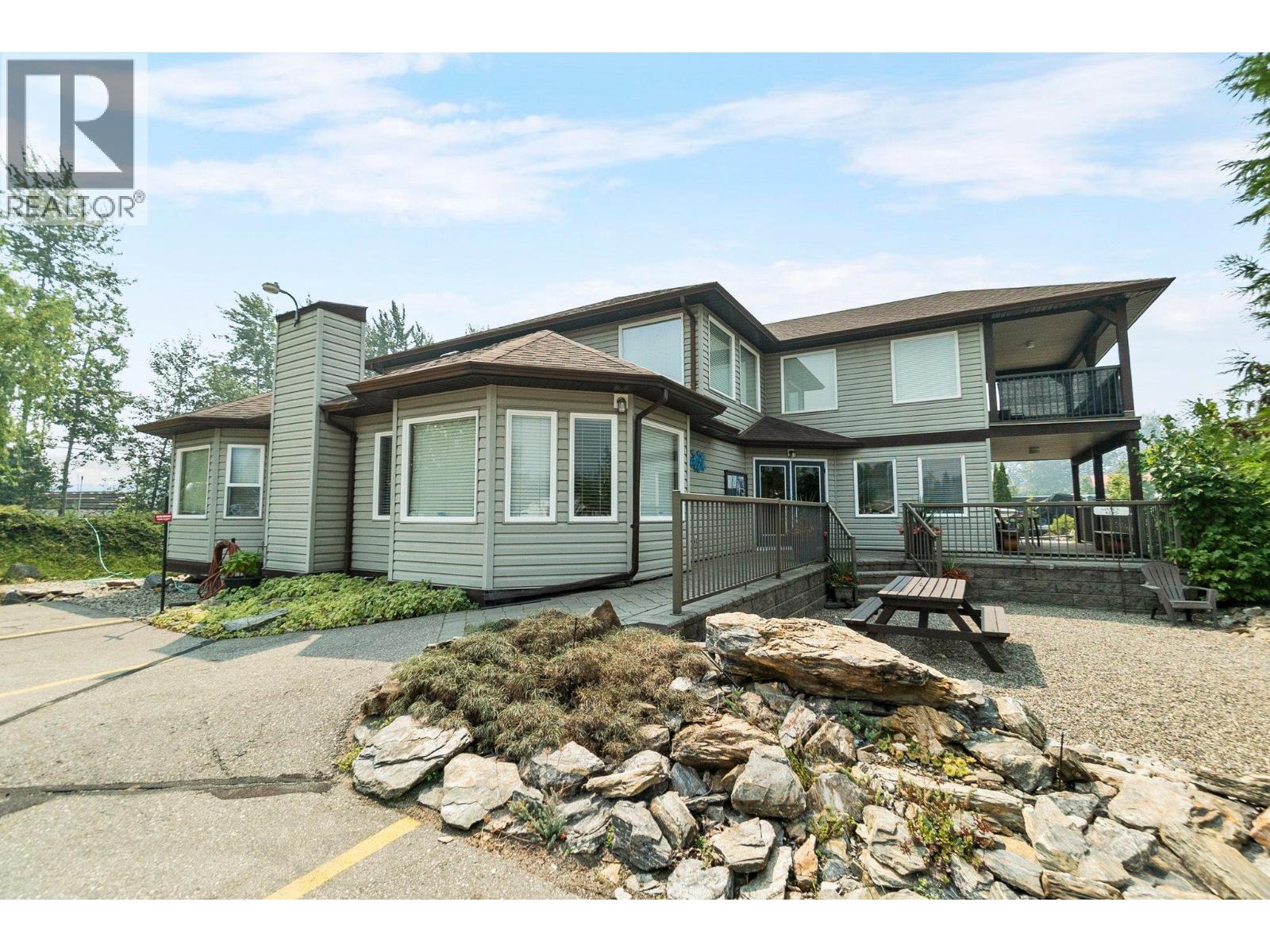 6 1383 Silver Sands Road, Sicamous