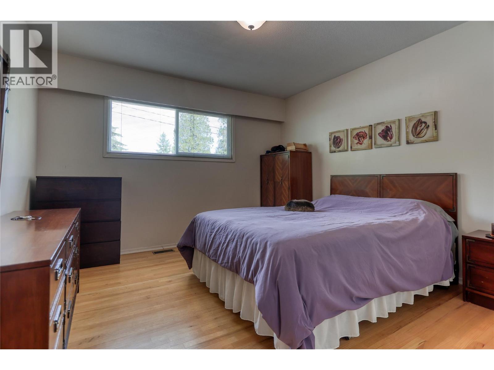 729 Lynnwood Crescent - 14