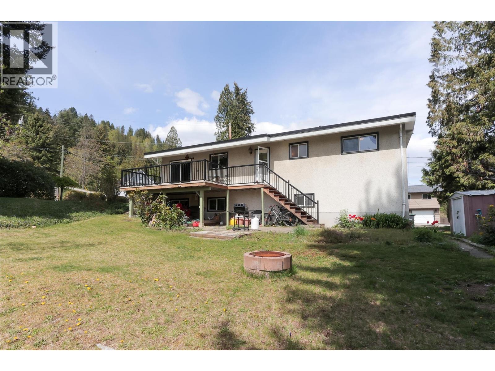 729 Lynnwood Crescent - 34