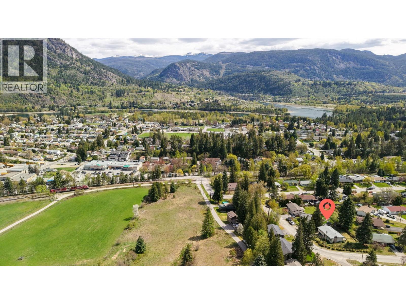 729 Lynnwood Crescent - 38