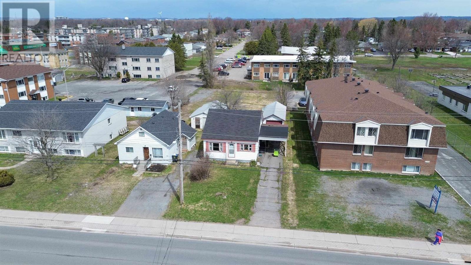 430 McNabb ST - 42