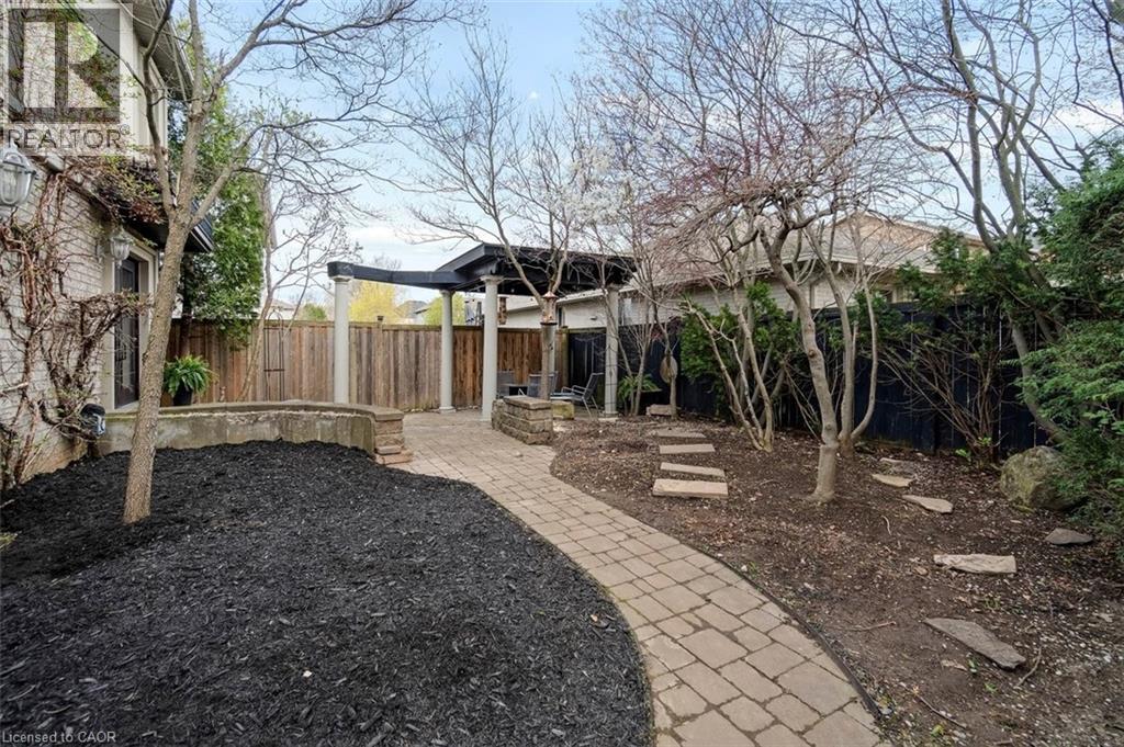 58 VALMONT Street, Ancaster, Ontario, L9G4Y5 — Photo 48