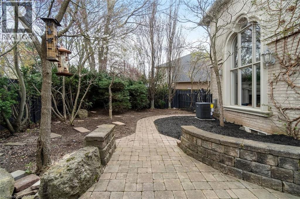 58 VALMONT Street, Ancaster, Ontario, L9G4Y5 — Photo 49
