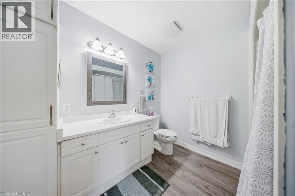 385 PARK Road N Unit# 10, Brantford, Ontario, N3R0A1 — Photo 16