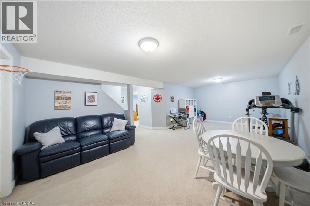 385 PARK Road N Unit# 10, Brantford, Ontario, N3R0A1 — Photo 19