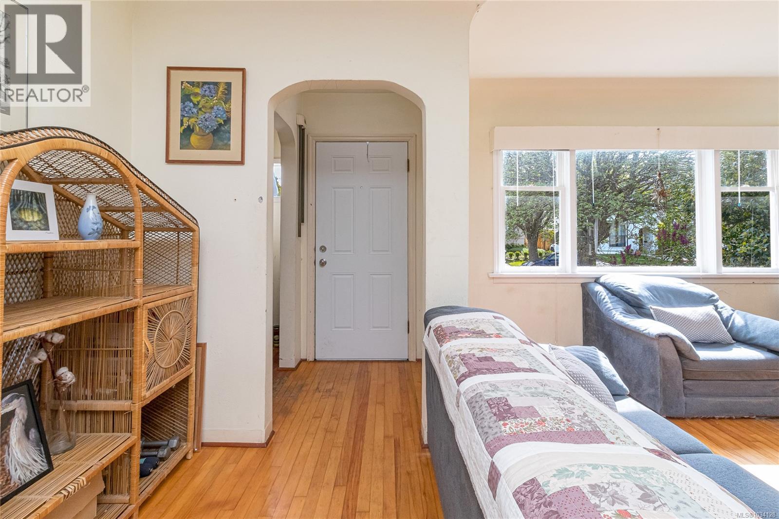336 Irving Rd - 18