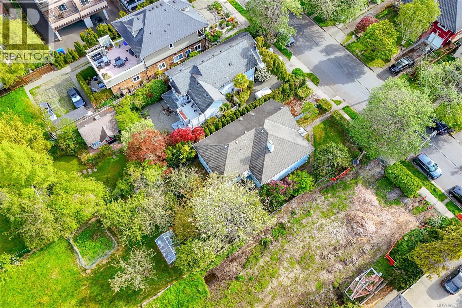 336 Irving Rd - 14