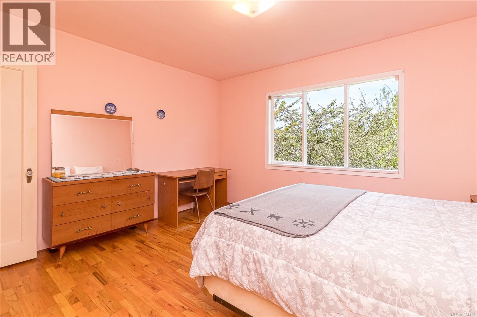 336 Irving Rd - 28