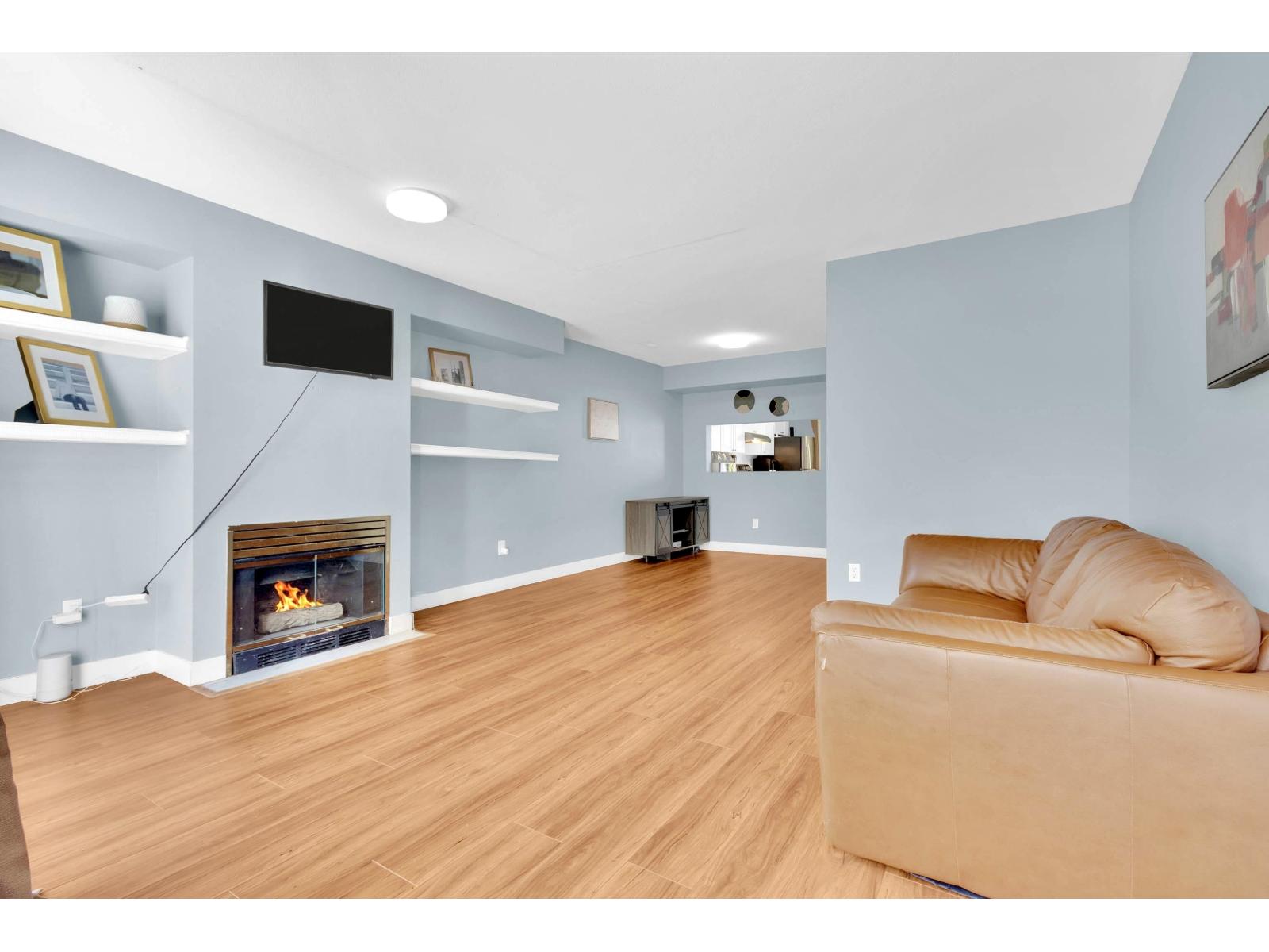 20 13713 72A AVENUE