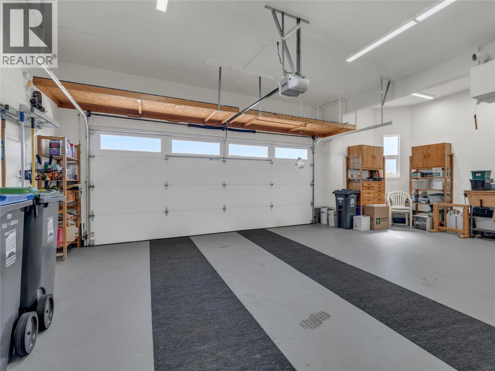 443 RIDGE Place, Penticton