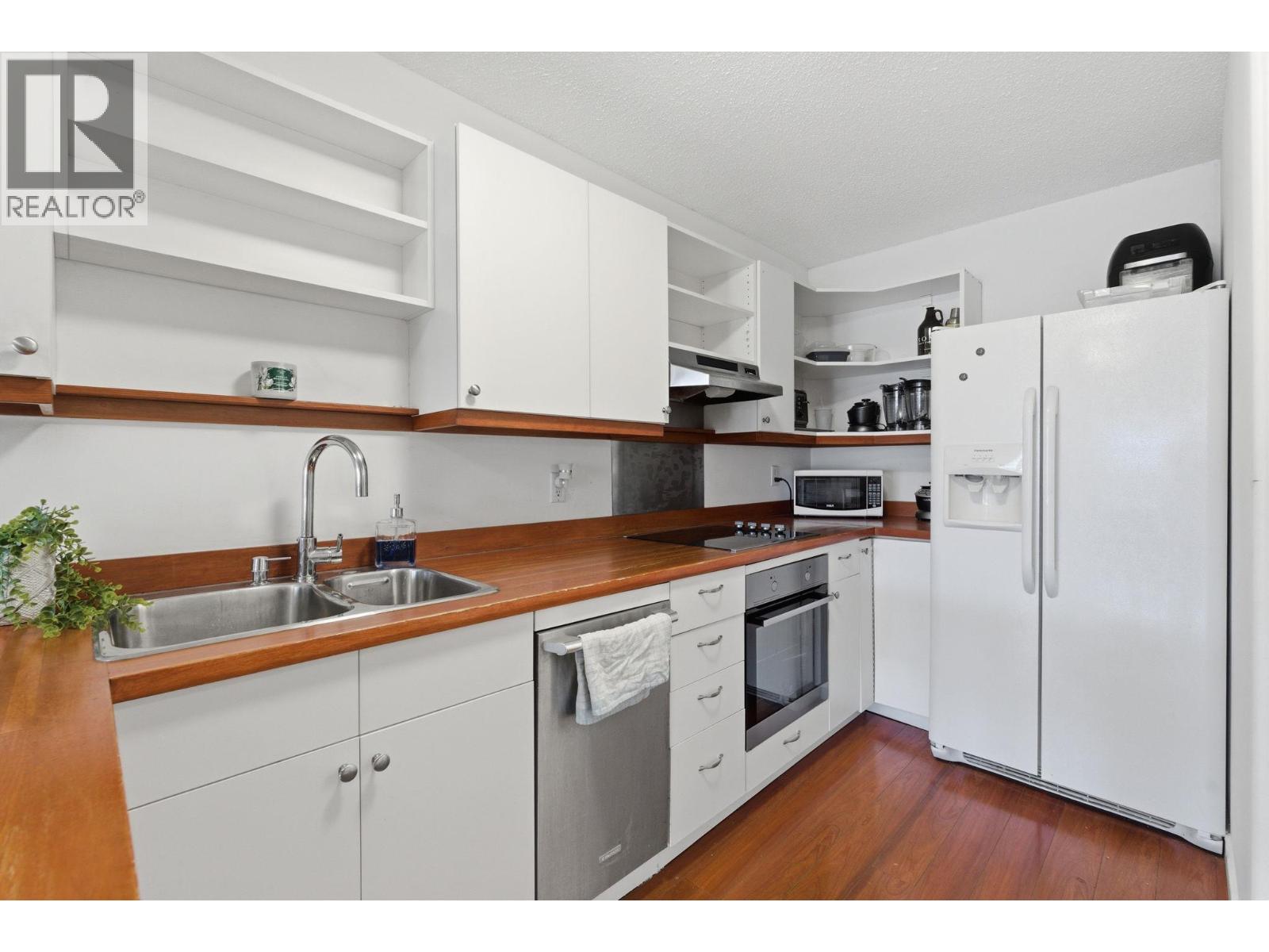 1685 Ufton Court Unit# 310, Kelowna