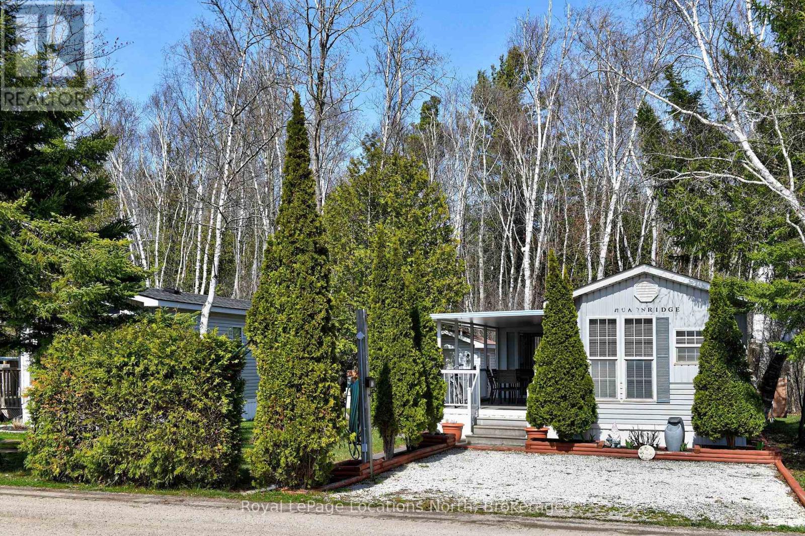 2 WASAGA PINES LANE E - 21