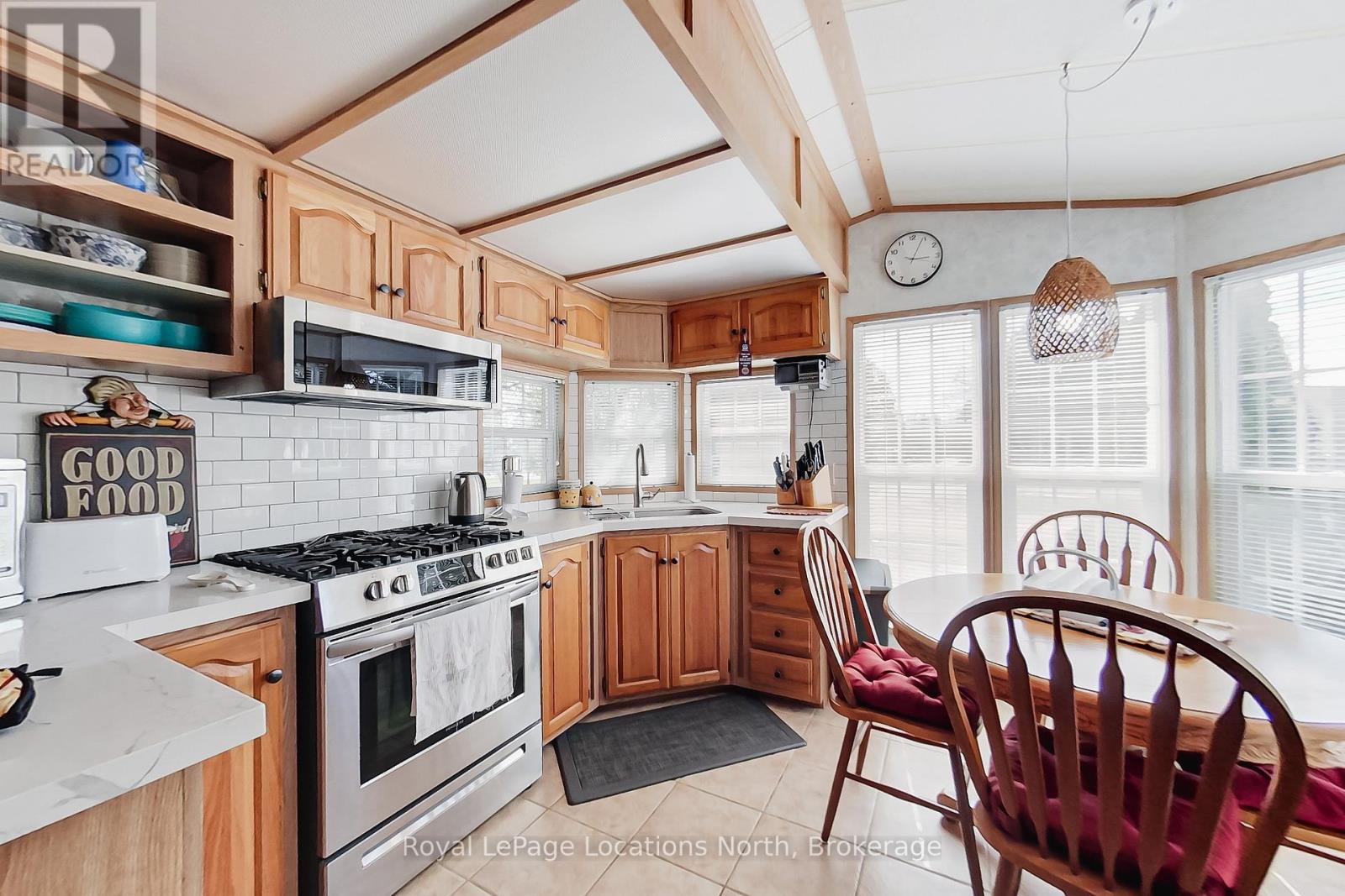 2 WASAGA PINES LANE E - 25