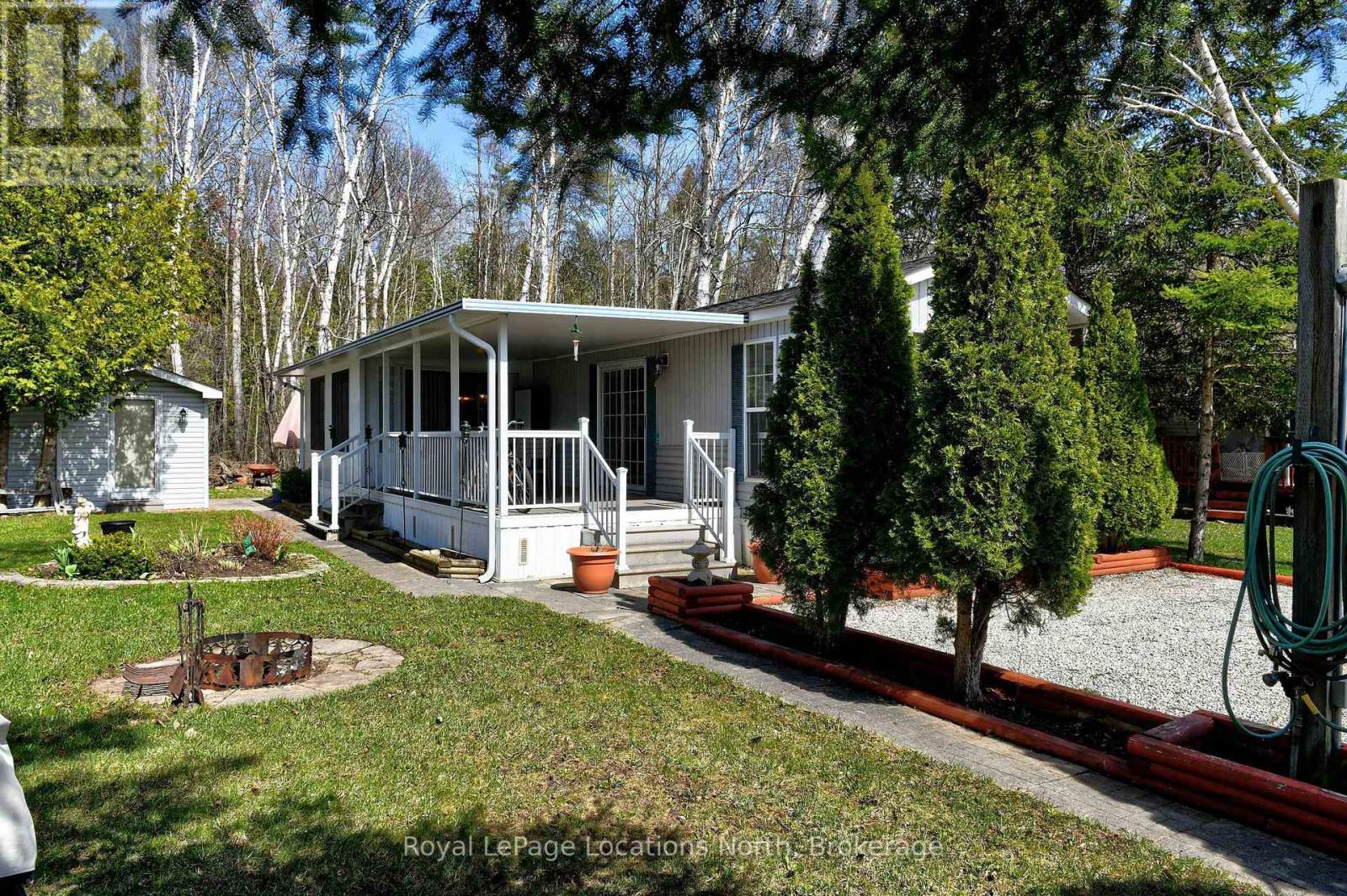 2 WASAGA PINES LANE E - 22