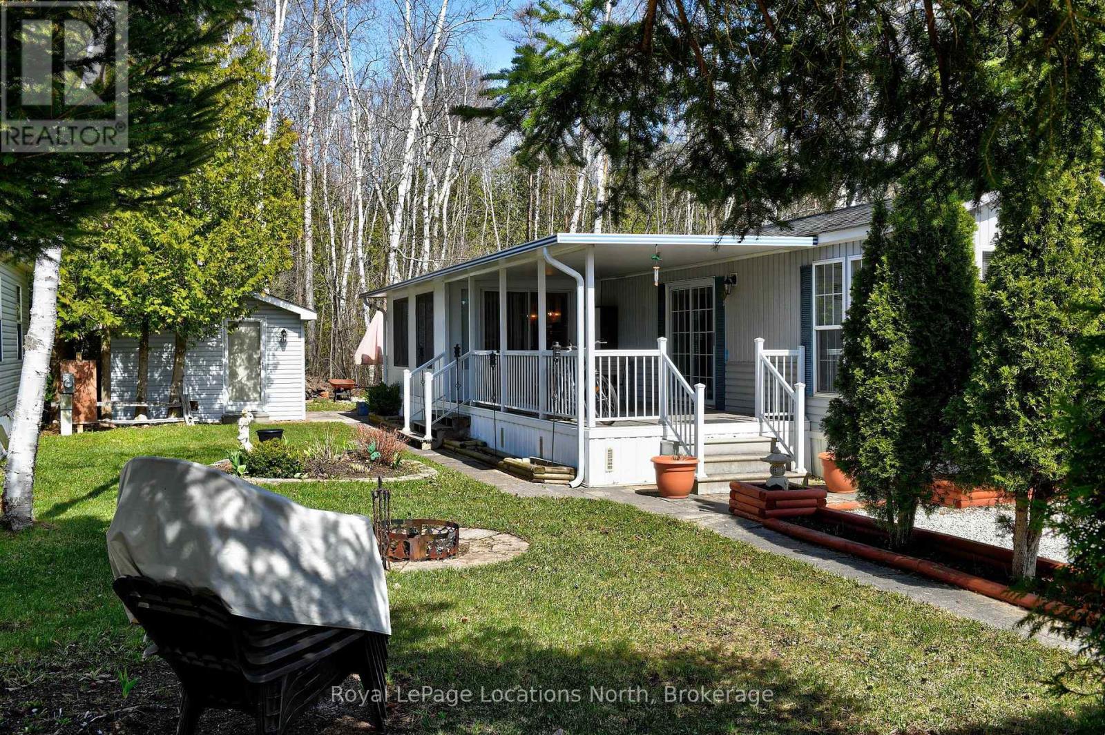 2 WASAGA PINES LANE E - 1