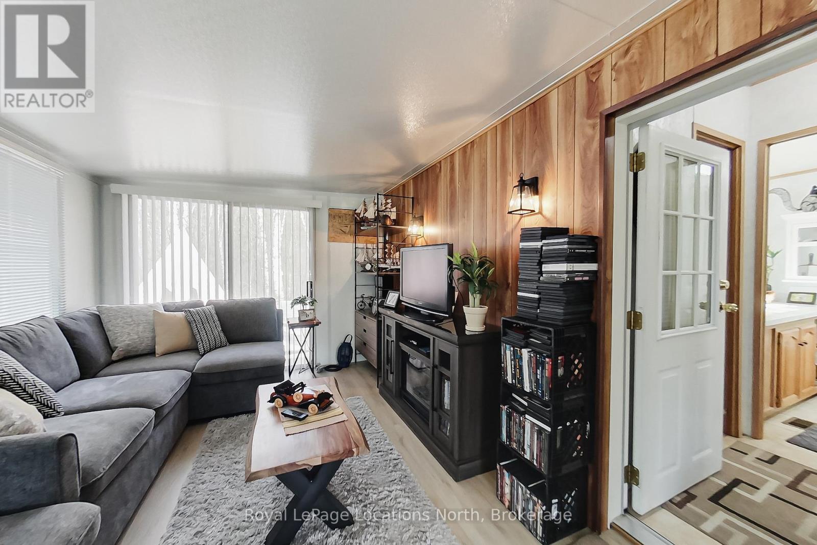 2 WASAGA PINES LANE E - 6