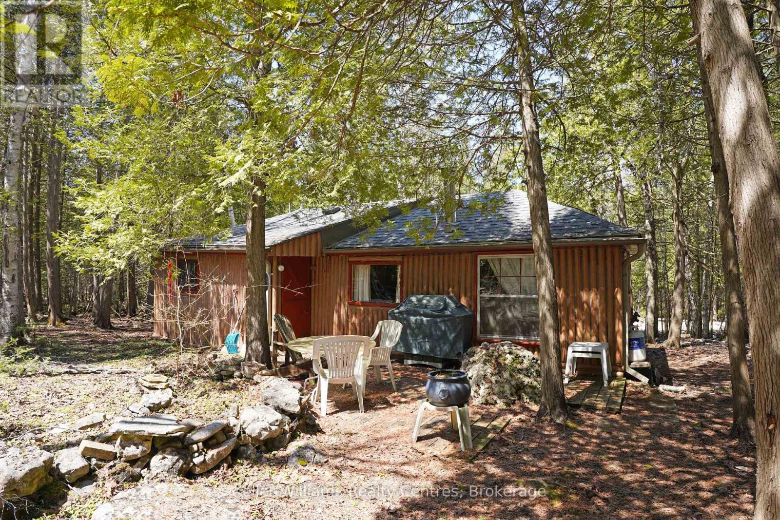51 CEDAR TRAIL - 29