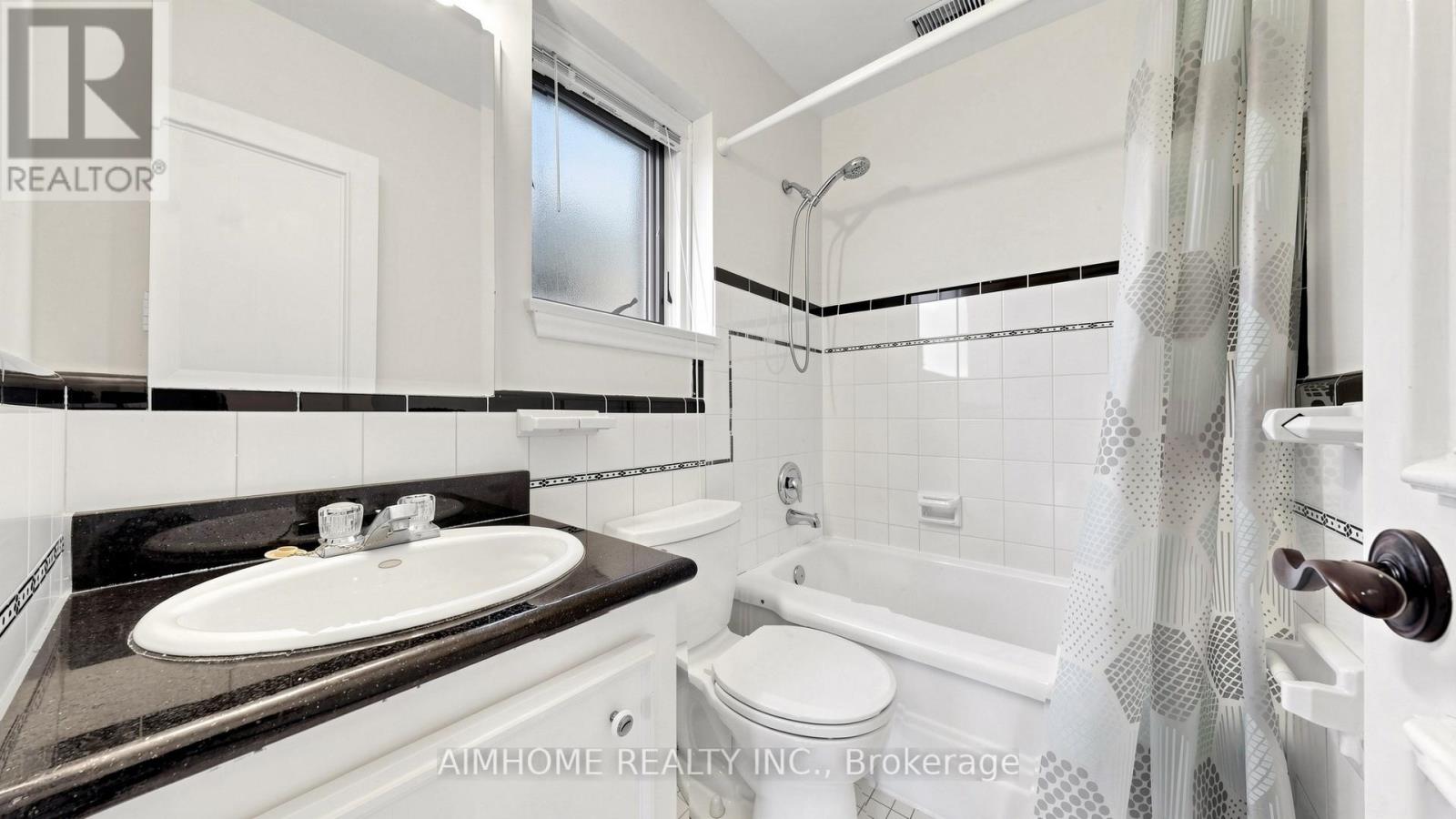 54 PLYMBRIDGE ROAD - 26