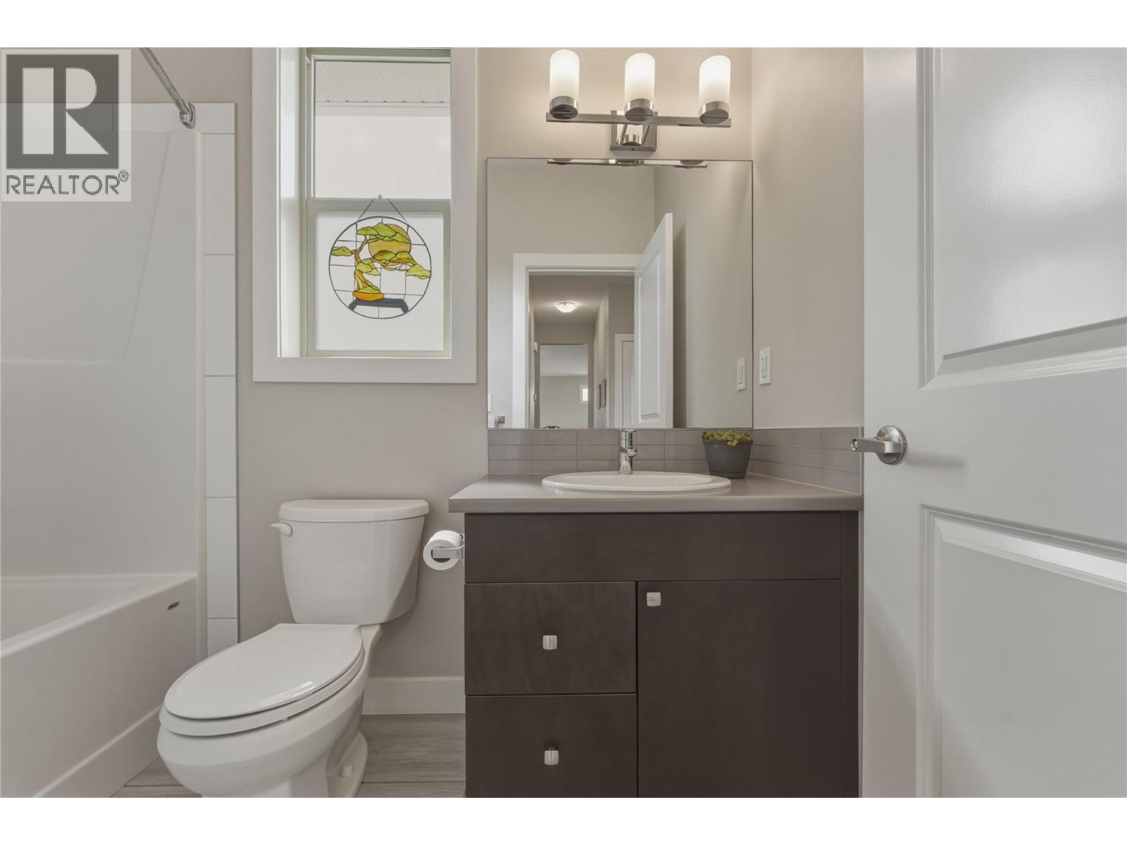 5709 Richfield Place, Vernon