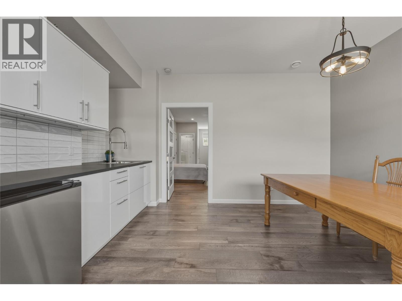 5709 Richfield Place, Vernon