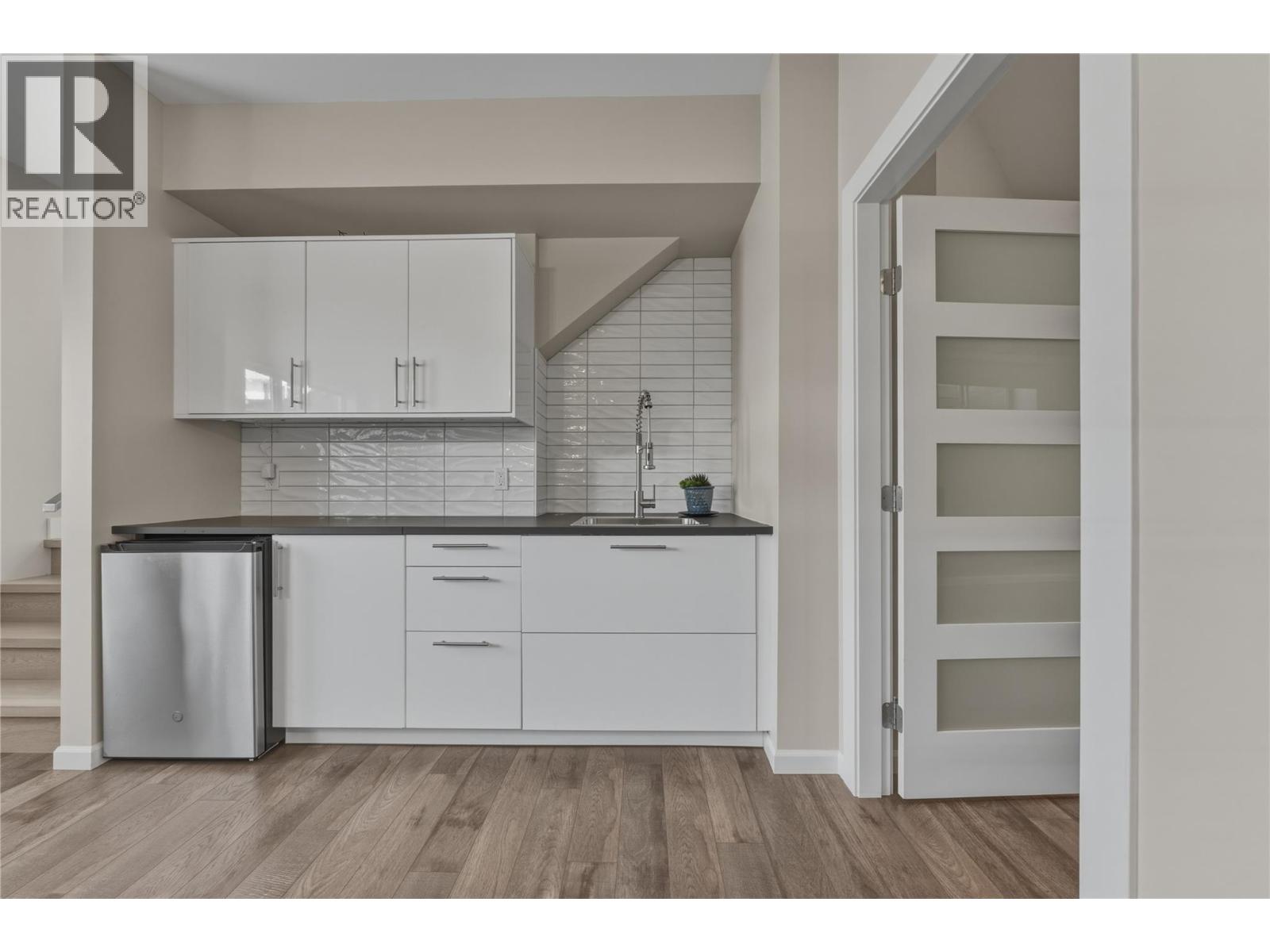 5709 Richfield Place, Vernon