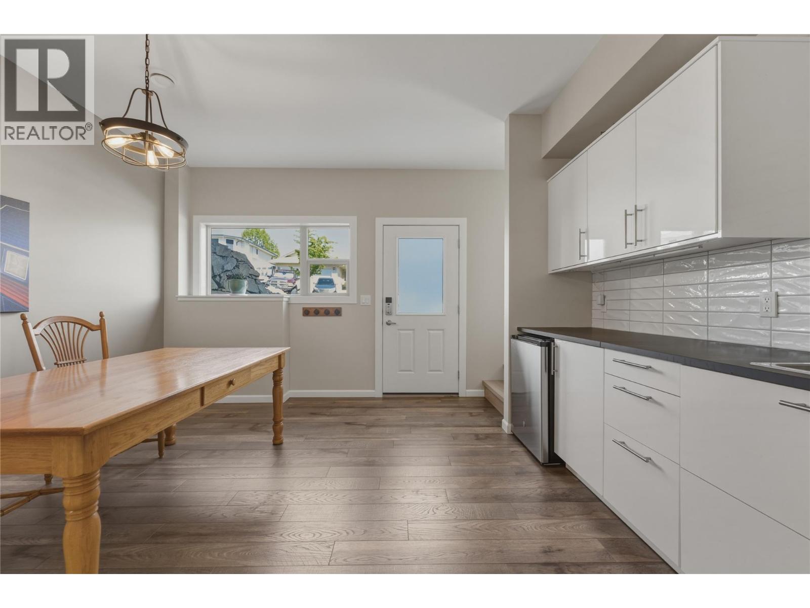 5709 Richfield Place, Vernon