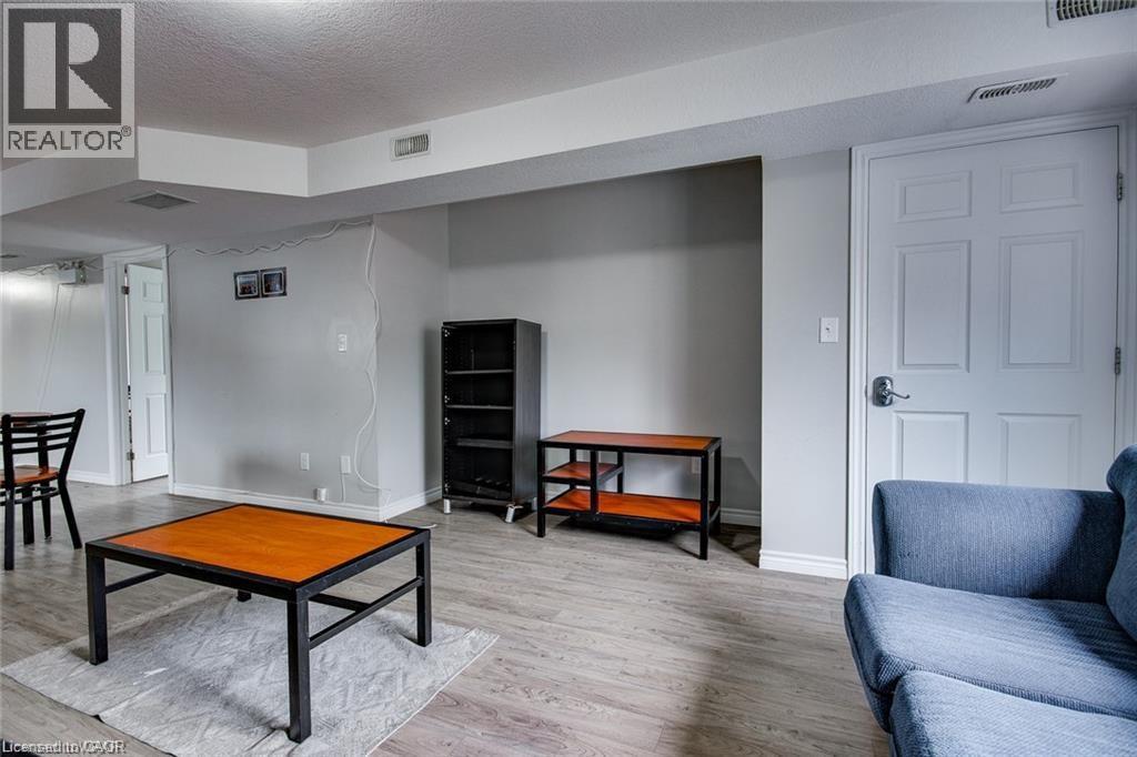 151 BRIDGEPORT Road E Unit# 4, Waterloo, Ontario, N2J2K3 — Photo 7
