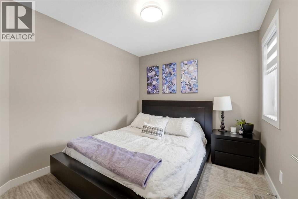 140 Lindman Avenue, Red Deer