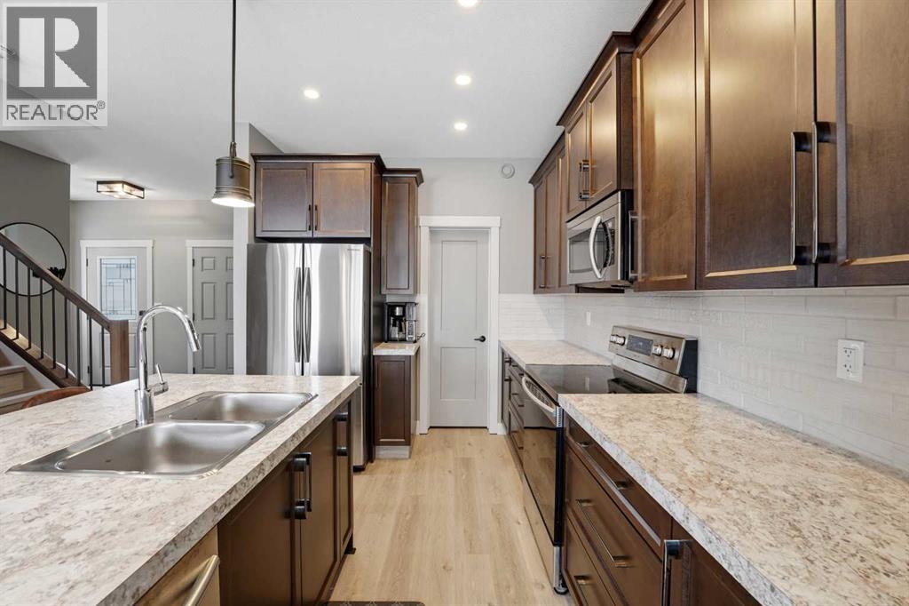 140 Lindman Avenue, Red Deer