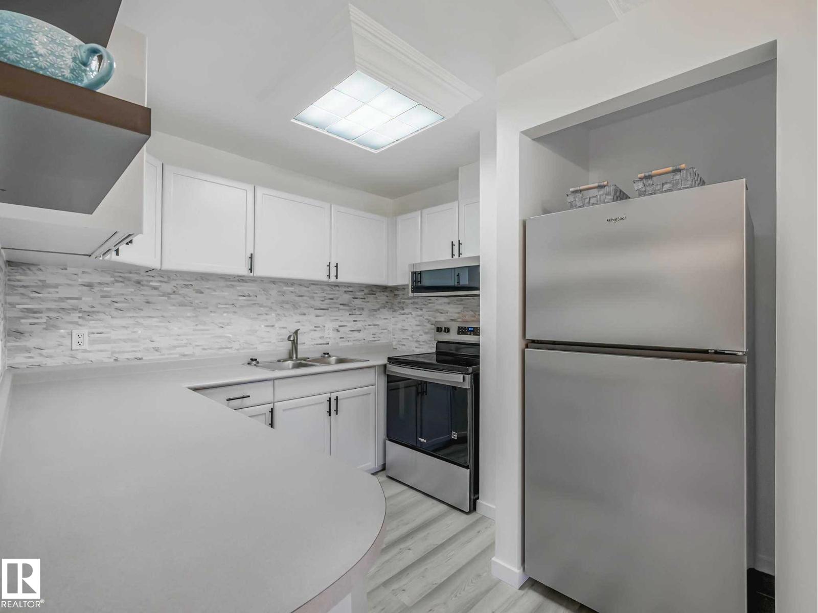 #104 10148 118 ST NW NW, Edmonton