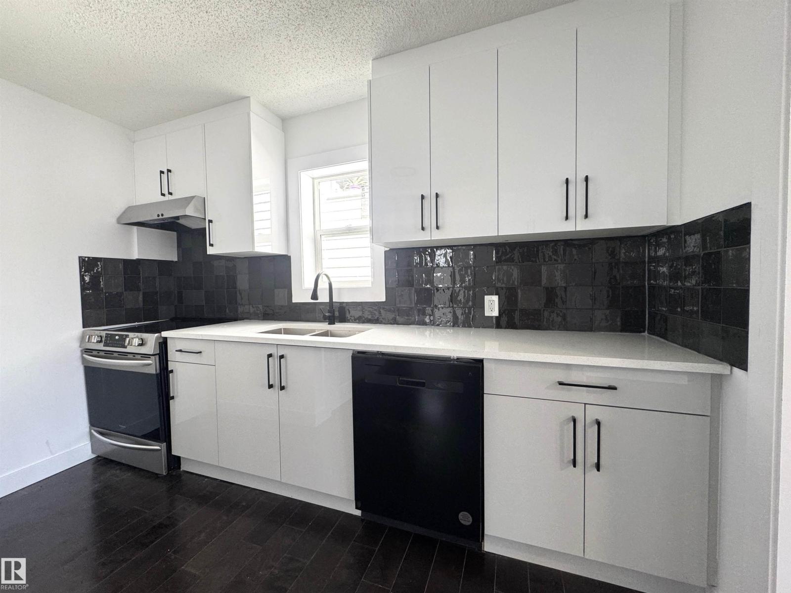 12948 116 ST NW, Edmonton