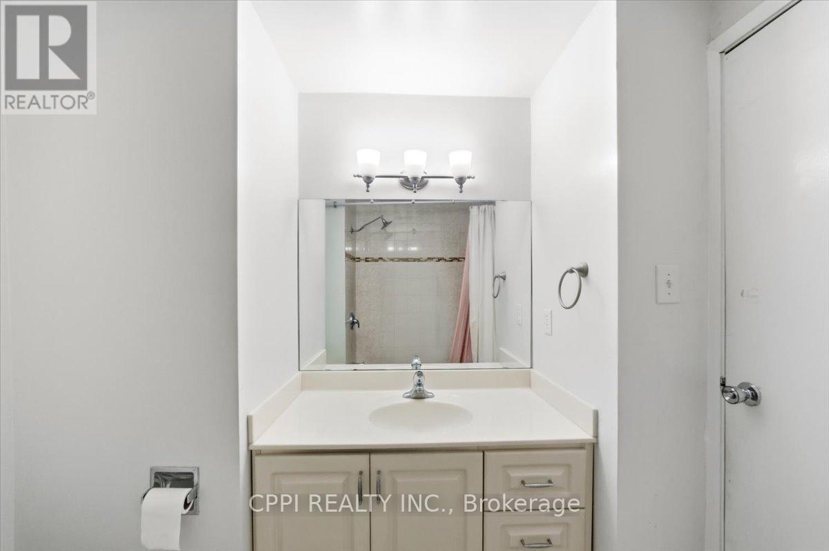 #14 2 DAVISBROOK BOULEVARD - 24