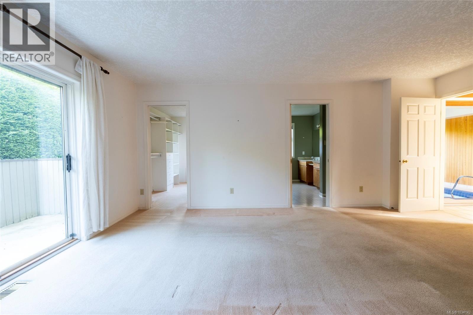  564 Towner Road, North Saanich