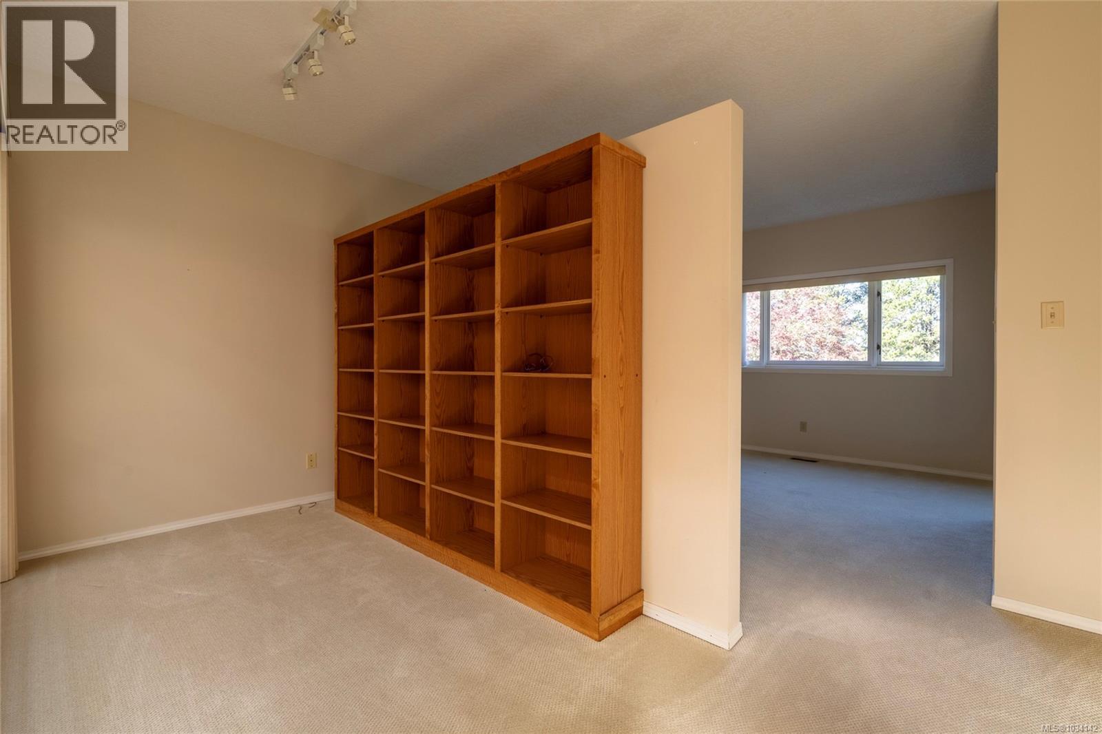  564 Towner Road, North Saanich