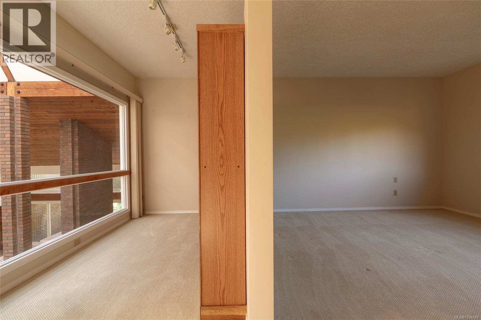  564 Towner Road, North Saanich