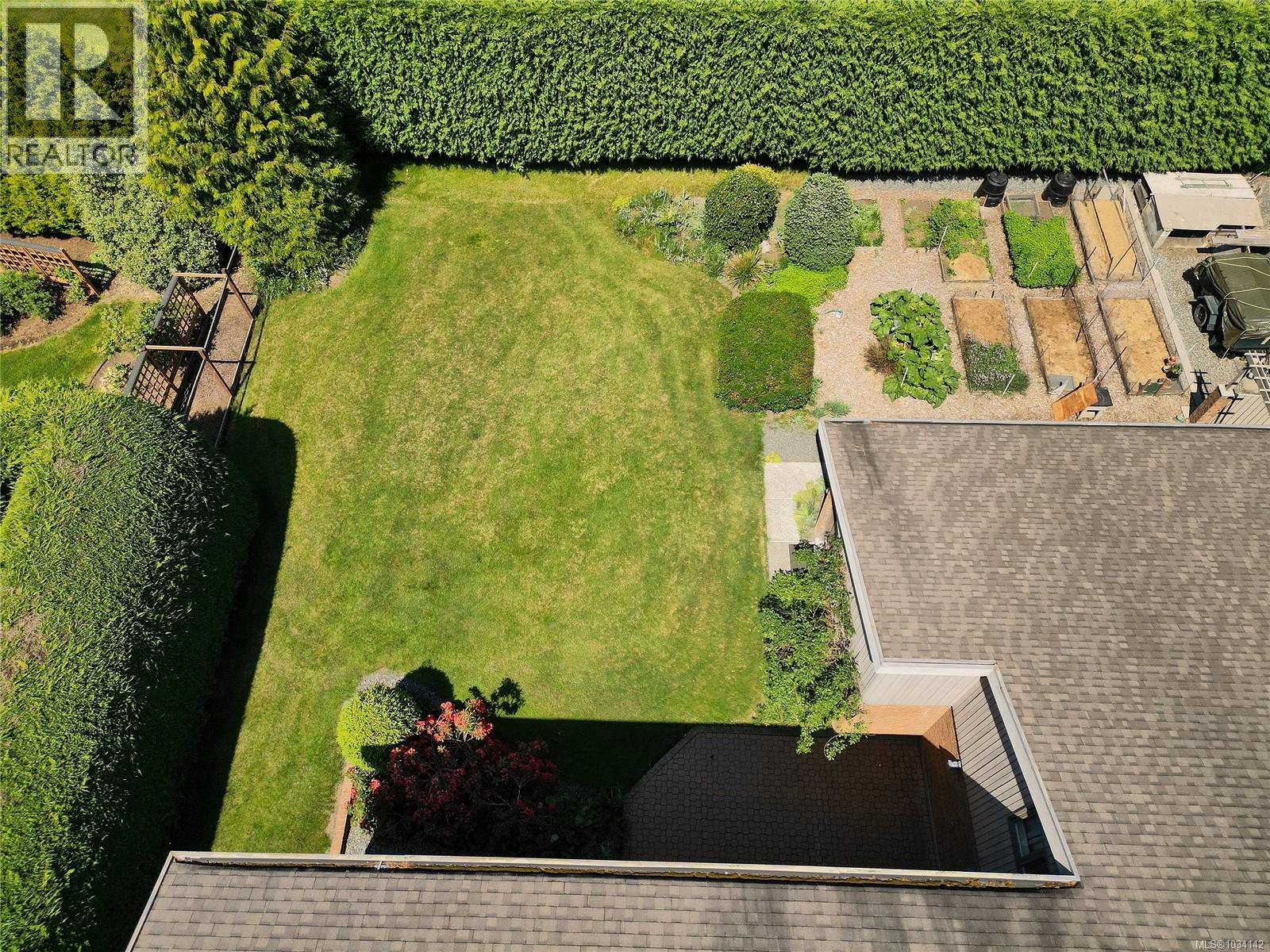  564 Towner Road, North Saanich