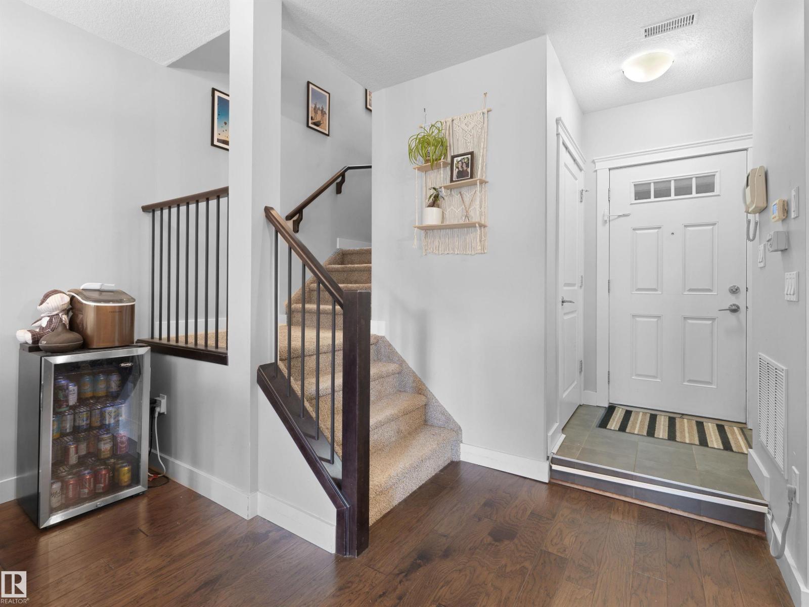 #13 11518 76 AV NW, Edmonton