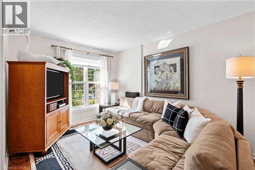 2272 MOWAT Avenue Unit# 56, Oakville, Ontario, L6H5L8 — Photo 3