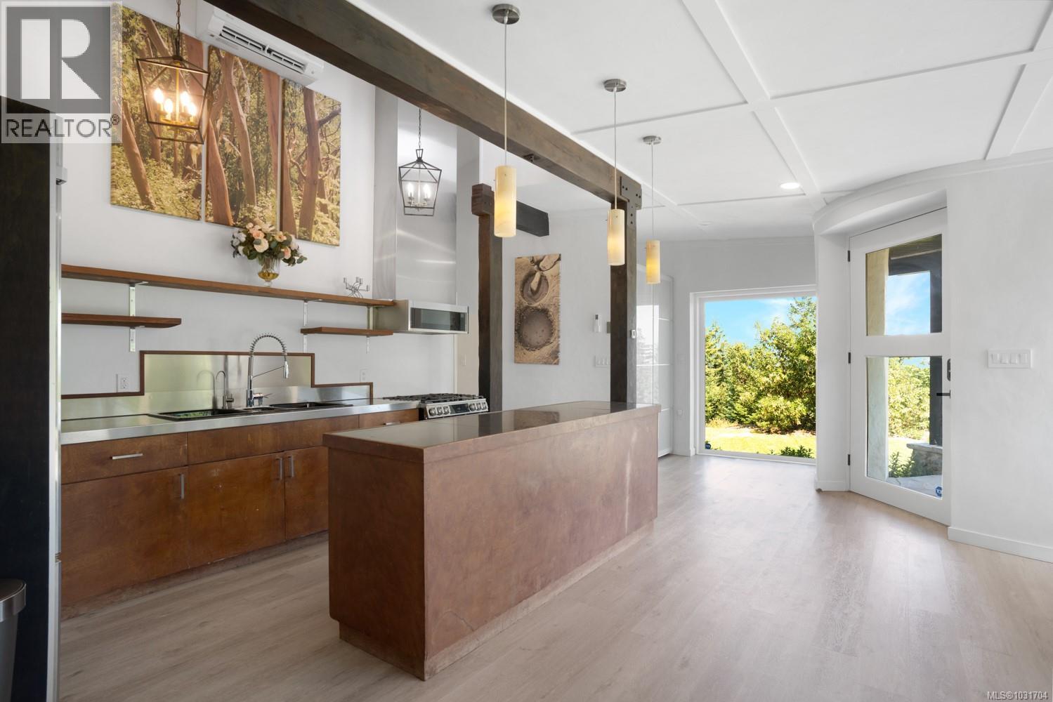 5876 Stoltze Rd - 38