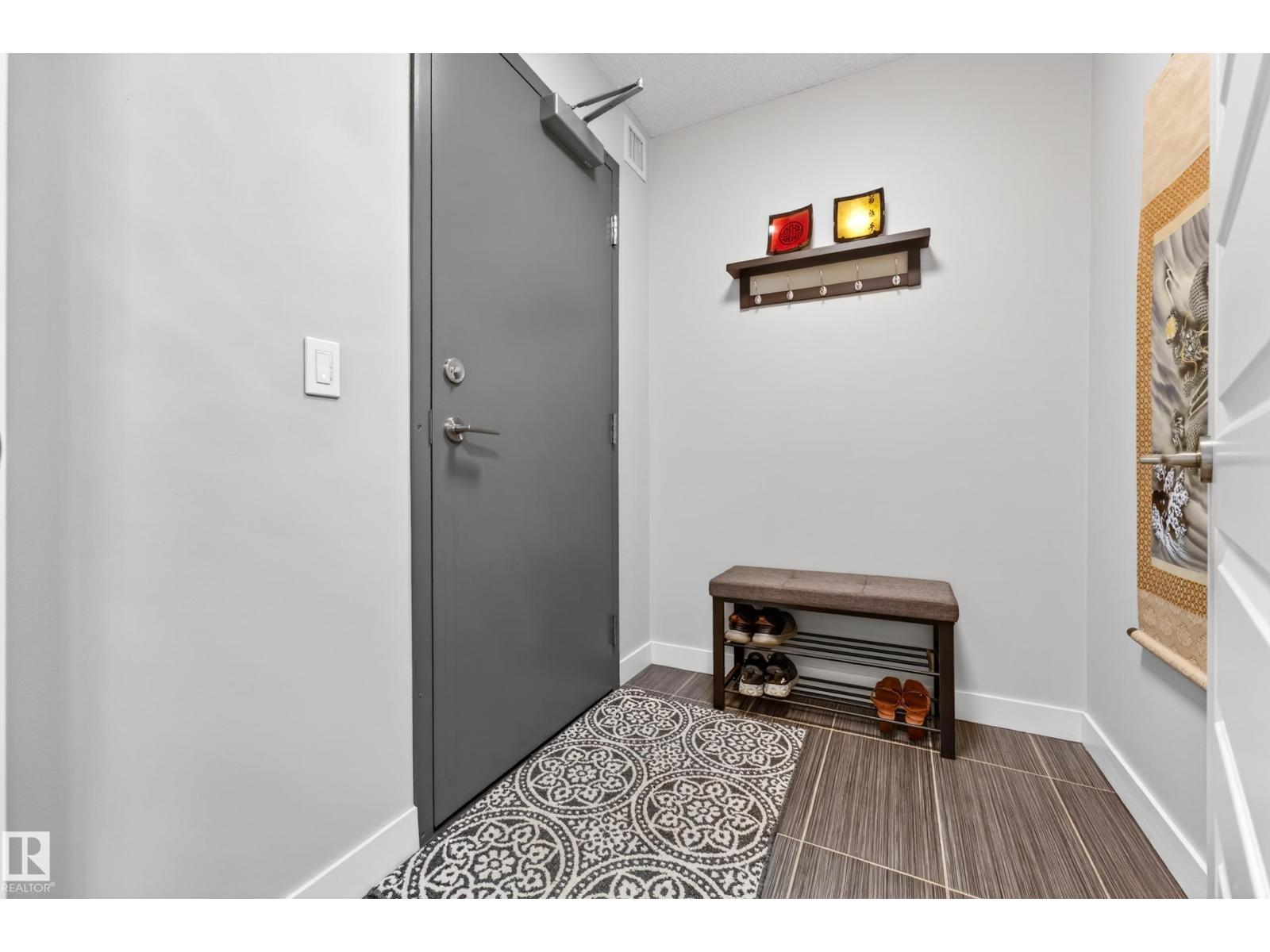 #109 5151 WINDERMERE BV SW, Edmonton