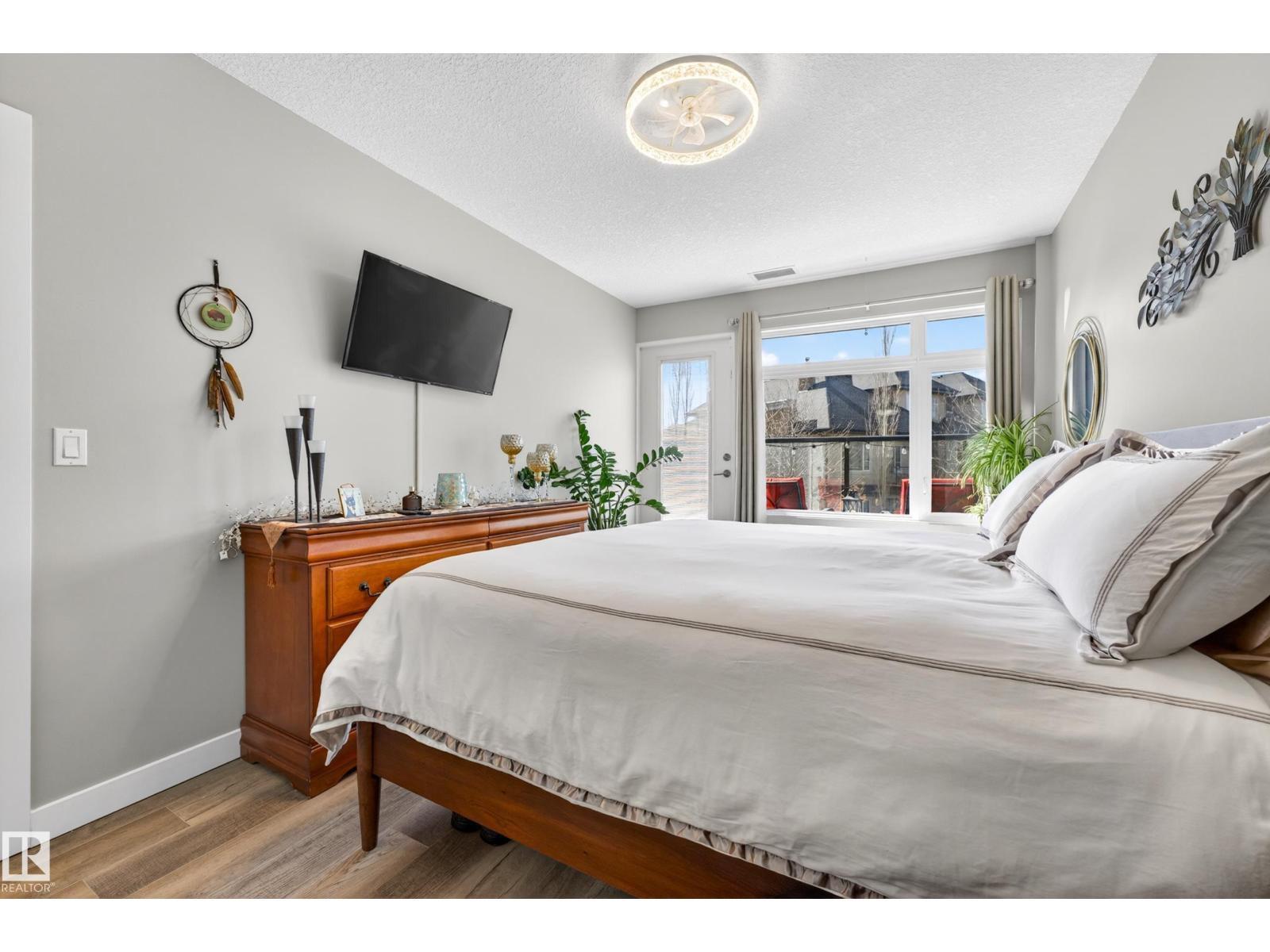 #109 5151 WINDERMERE BV SW, Edmonton