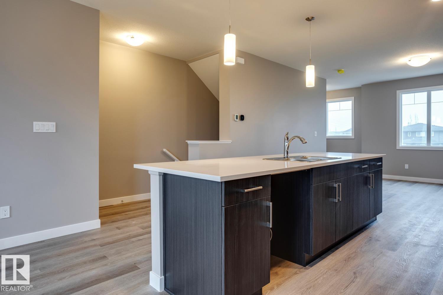 #80 13139 205 ST NW, Edmonton