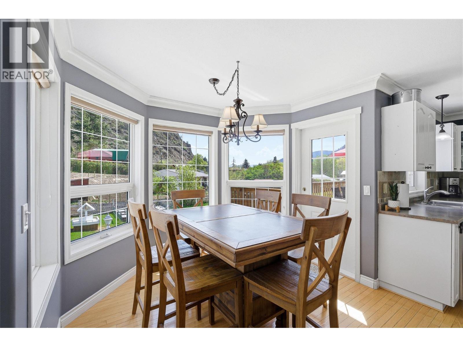 493 Marshall Road - 20