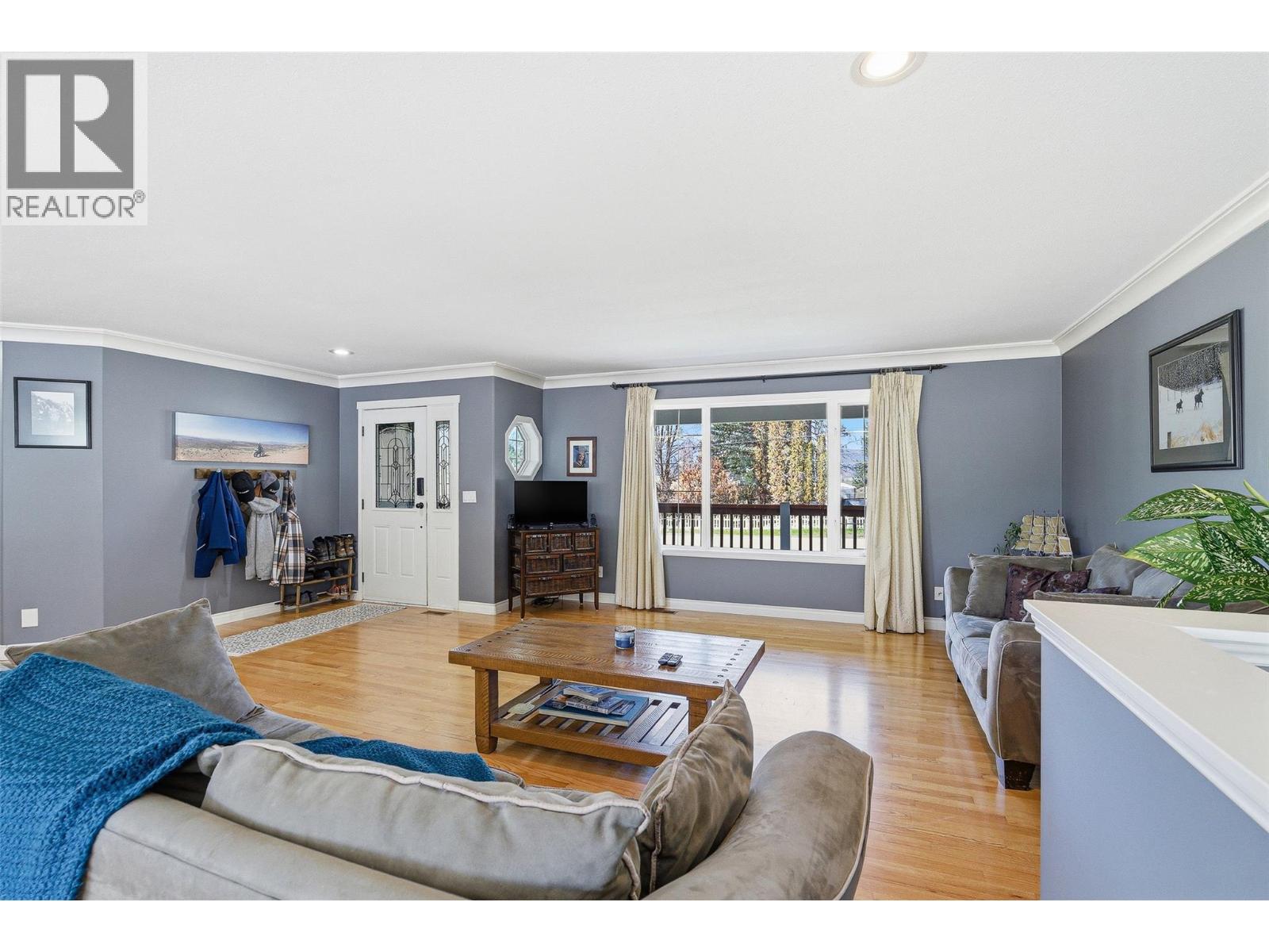 493 Marshall Road - 18