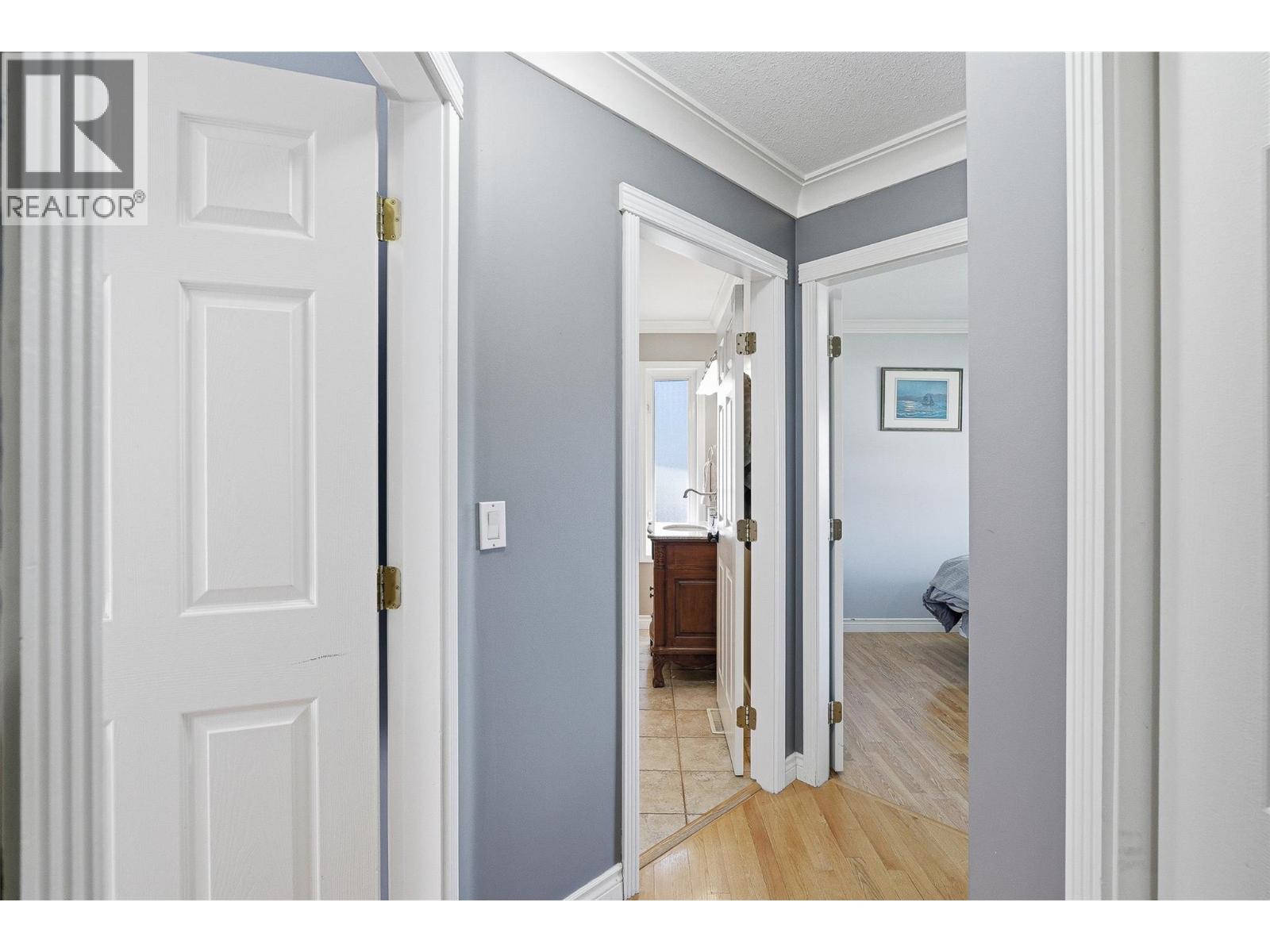 493 Marshall Road - 29