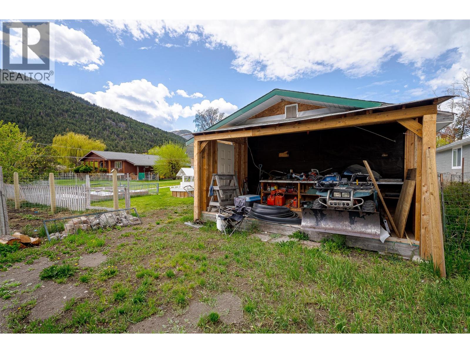 493 Marshall Road - 78