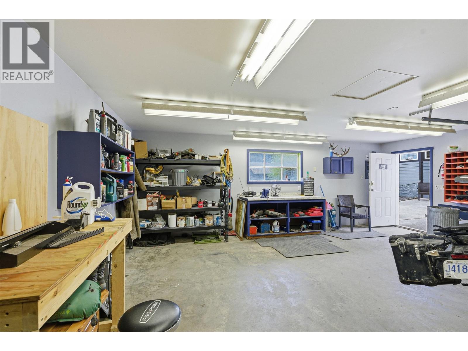 493 Marshall Road - 73